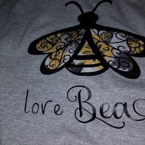 Love BEA long sleeved t-shirt
